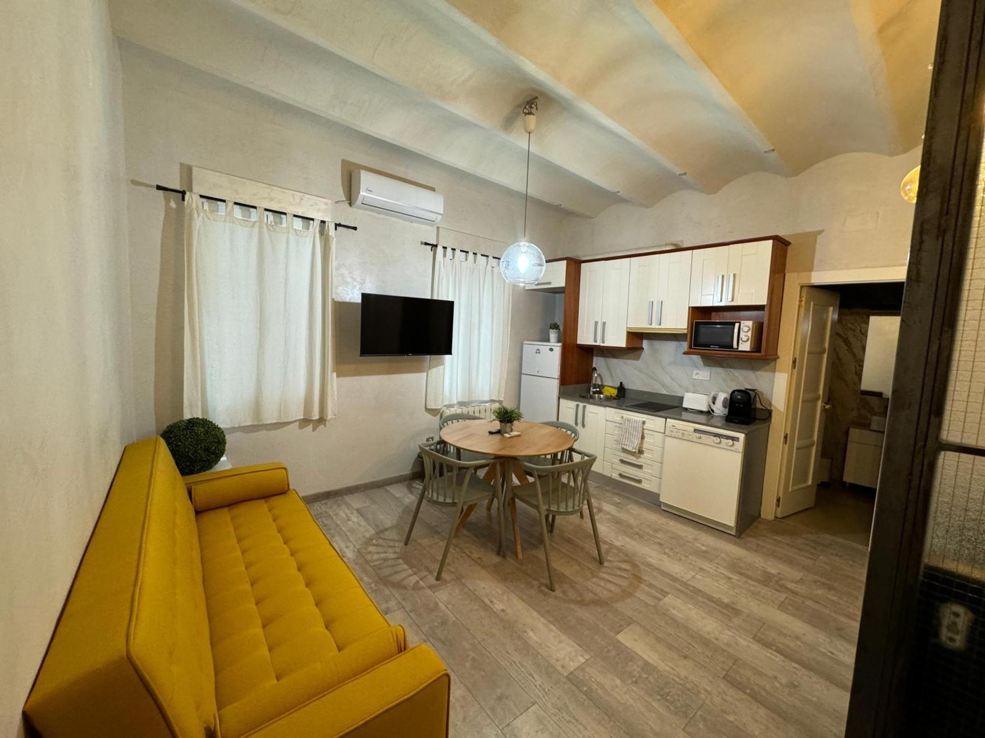 Apartament Ama Madrid Santa Ana Zewnętrze zdjęcie